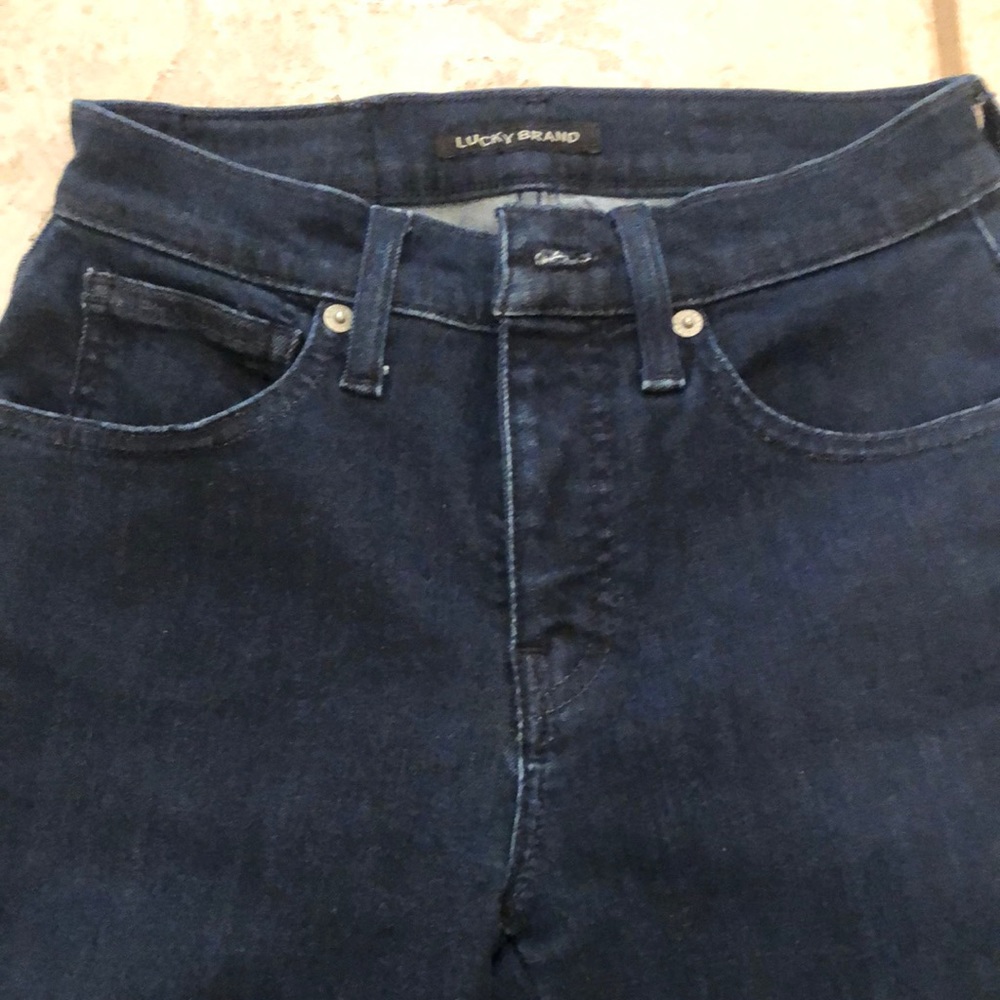 Lucky Brand Mid Rise Skinny Ava Jean. Size 2/ 26A